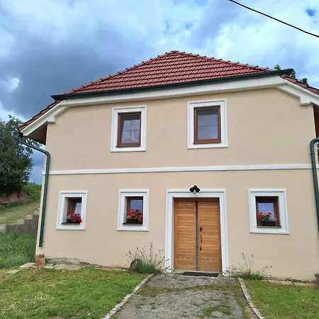 Pausram Daire Pouzdrany